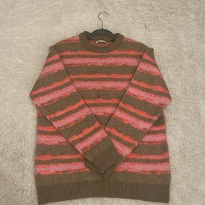 Women’s Zara sweater
